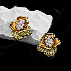 Vintage Flower Diamond Pearl Inlaid Earrings