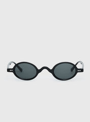 The Temptation Oval Sunglasses Black